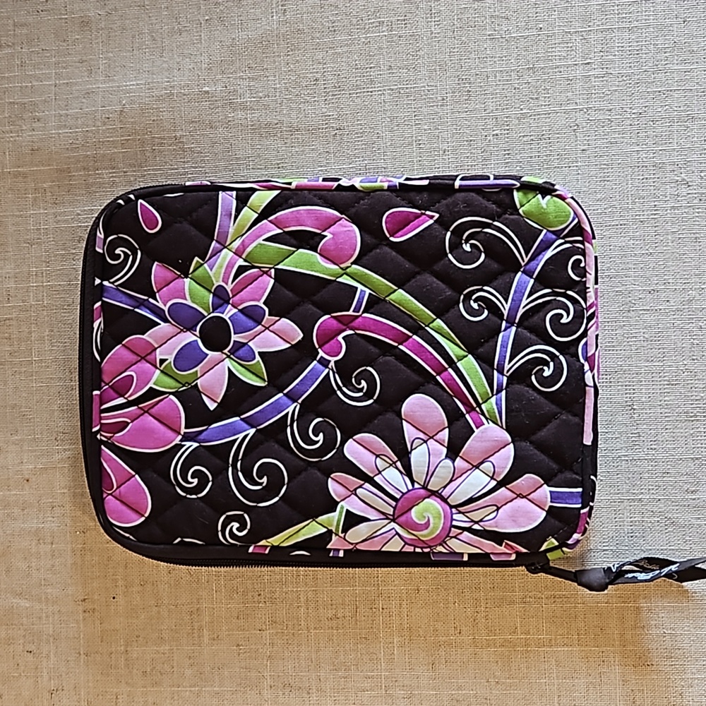 Vera Bradley E-Reader Protector - image 2
